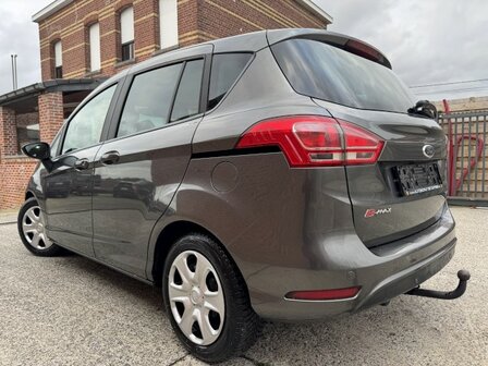 Ford B max 1.0i &quot;GARANTIE&quot; cruise/pdc/trekhaak/euro6/2016