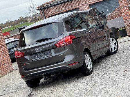 Ford B max 1.0i &quot;GARANTIE&quot; cruise/pdc/trekhaak/euro6/2016