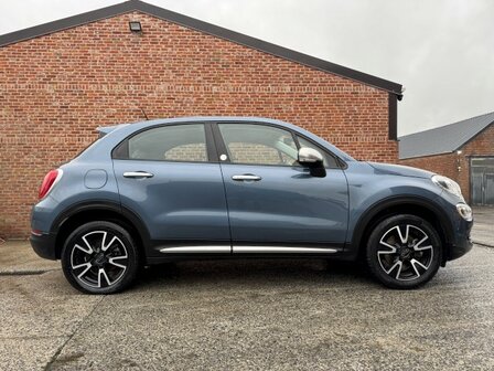 Fiat 500x 1.6i &quot;GARANTIE&quot; Navi/pdc/clima/oh-boek/euro6/2018