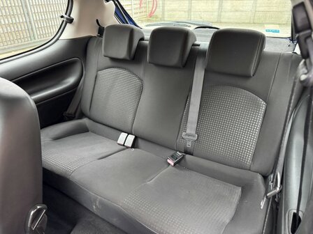 Peugeot 206+ 1.2i &quot;GEKEURD&quot; airco/GARANTIE/44kw/2010