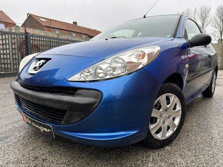 Peugeot 206+ 1.2i &quot;GEKEURD&quot; airco/GARANTIE/44kw/2010