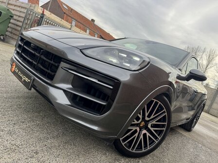 Porsche Cayenne "E-Hybride" Sportdesign/Bose/soft/22"/2024