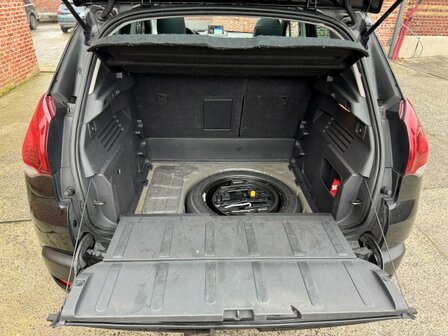 Peugeot 3008 1.2i "GARANTIE" Navi/camera/pdc/clima/oh-boek