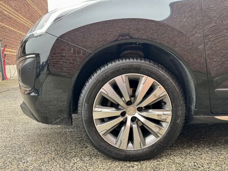 Peugeot 3008 1.2i "GARANTIE" Navi/camera/pdc/clima/oh-boek