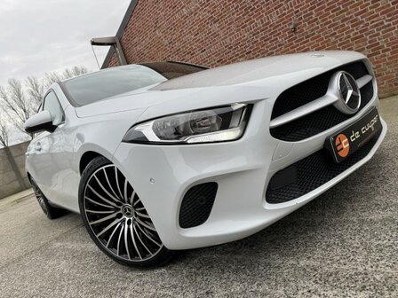 Mercedes A-klasse "BENZINE" CAMERA/carplay/Navi/PDC/2022