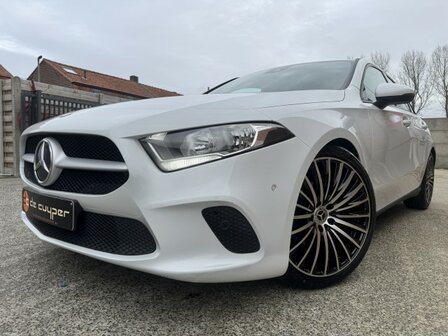 Mercedes A-klasse "BENZINE" CAMERA/carplay/Navi/PDC/2022