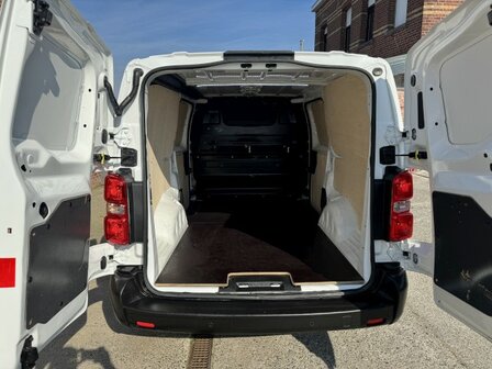 Citroen Jumpy "DUBBELE SCHUIFDEUR"3zitplaatsen/L3/euro6/2021