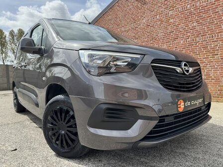 Opel Combo1.2i "3 ZIT" Carplay/trekhaak/benzine/55000km/2020