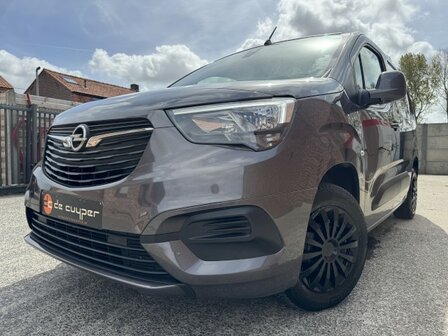 Opel Combo1.2i "3 ZIT" Carplay/trekhaak/benzine/55000km/2020