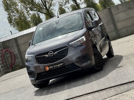 Opel Combo1.2i "3 ZIT" Carplay/trekhaak/benzine/55000km/2020
