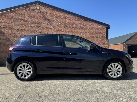 Peugeot 3081.2i "GARANTIE" Camera/Navi/cruise/pdc/euro6/2016