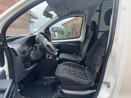 Fiat Fiorino 1.3d "LICHTE VRACHT" REEDS gekeurd/TREKHAAK!!!