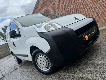 Fiat Fiorino 1.3d "LICHTE VRACHT" REEDS gekeurd/TREKHAAK!!!