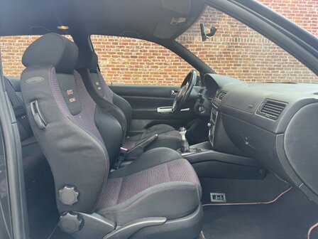 Volkswagen Golf IV GTI "25 jarhe edition" BBS/recaro/210pk !