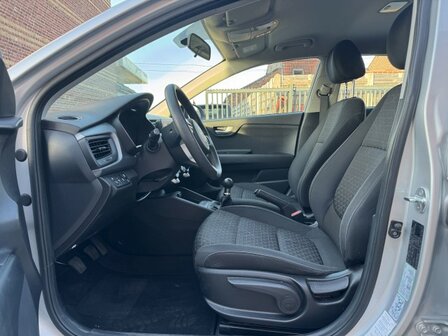 Kia Rio 1.2i "3 JAAR garantie" airco/bluetooth/60 000km/2022
