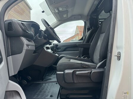Peugeot Expert "lichte vracht"Cruise/airco/ohboek/euro6/2017