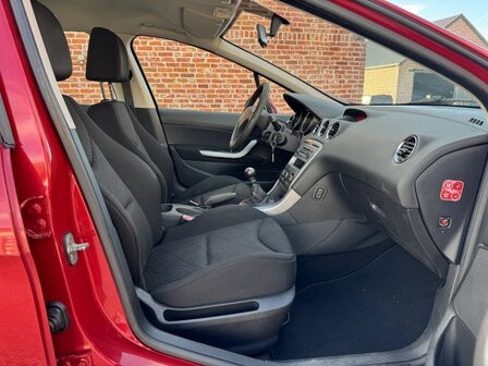 Peugeot 308sw 1.6hdi "GEKEURD" airco/cruise/110pk/2012