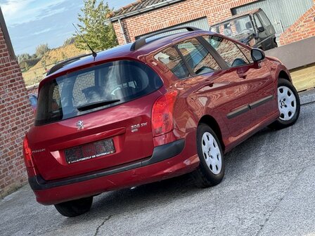 Peugeot 308sw 1.6hdi "GEKEURD" airco/cruise/110pk/2012