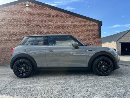 Mini One cooper 1.5i "65 000KM" pdc/clima/led/oh-boek/2020