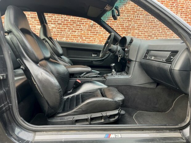 Bmw M3 3.0i e36 coupé 