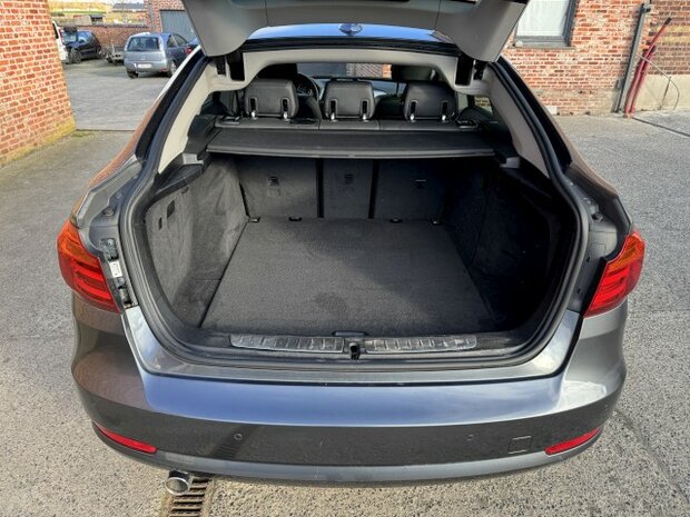 Bmw 318d Gt "GARANTIE" Navi/leder/pdc/clima/euro6/GEKEURD