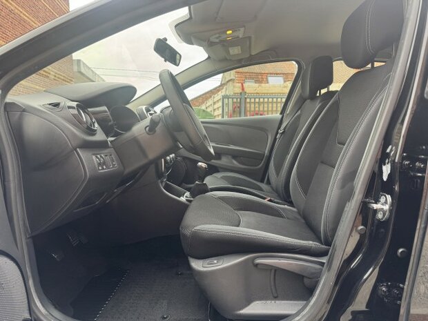 Renault Clio 1.0i "65000km" Navi/cruise/pdc/airco/5deur/2018