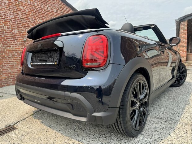 Mini Cooper carbio 1.5I "AUTOMAAT" Full-option/25 000km/2023