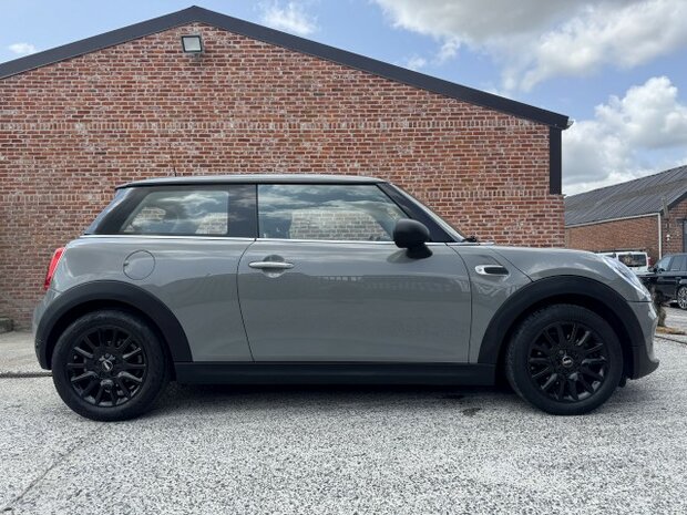 Mini One 1.5i "GARANTIE" gekeurd/pdc/clima/oh-boek/2019