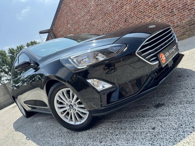 Ford focus 1.0 "GARANTIE" cruise/pdc/airco/Navi/oh-boek/2019