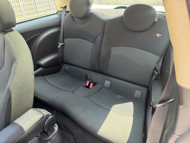 Mini one 1.6i "GARANTIE" Xenon/pdc/clima/125 000km/2011