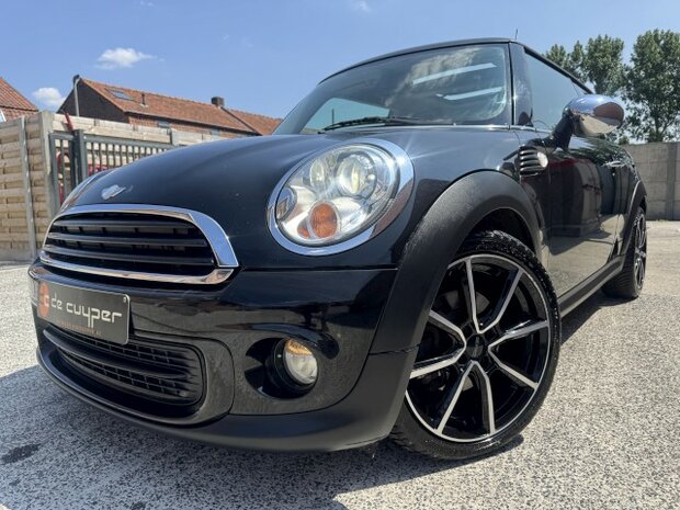 Mini one 1.6i "GARANTIE" Xenon/pdc/clima/125 000km/2011