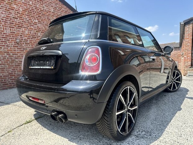 Mini one 1.6i "GARANTIE" Xenon/pdc/clima/125 000km/2011