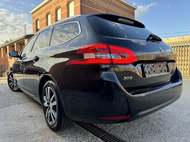 Peugeot 308sw "AUTOMAAT" Navi/cruise/pdc/led/benzine/60000km