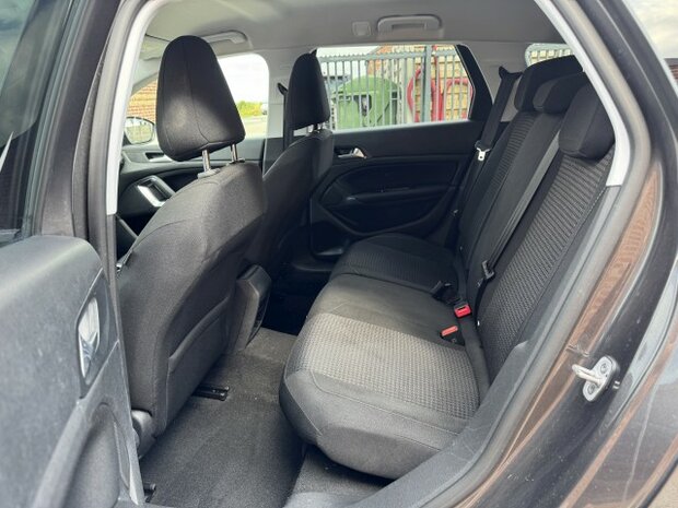 Peugeot 308sw "AUTOMAAT" Navi/camera360/clima/70 000km/2020