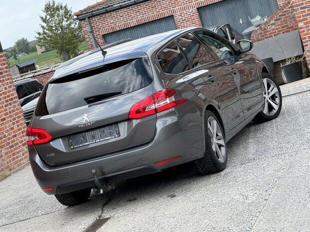 Peugeot 308sw "AUTOMAAT" Navi/camera360/clima/70 000km/2020