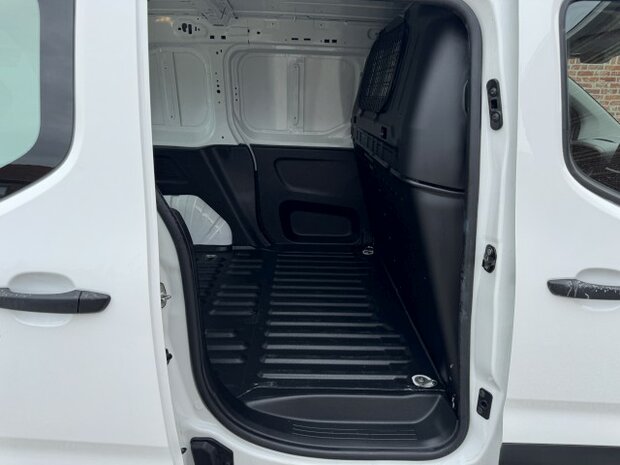 Citroen Berlingo 1.2i "LICHTE VRACHT" 70 000km/oh-boek/2021