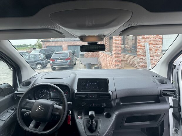 Citroen Berlingo 1.2i "LICHTE VRACHT" 70 000km/oh-boek/2021