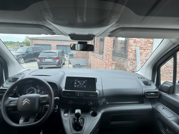 Citroen Berlingo 1.2i "LICHTE VRACHT" benzine/oh-boek/2021