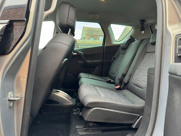 Opel Meriva 1.4i "GEKEURD" Navi/cruise/pdc/clima/oh-boek