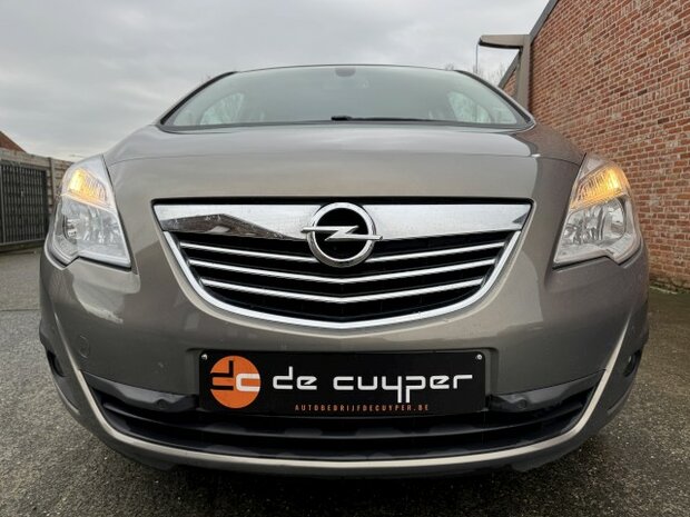 Opel Meriva 1.4i "GEKEURD" Navi/cruise/pdc/clima/oh-boek