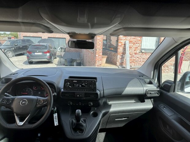 Opel combo 1.5d "NIEUW-model" lichtevracht/airco/pdc/2019