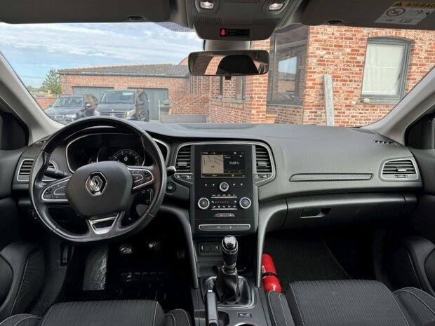 Renault Megane 1.2Tce "85 000km" Navi/cruise/pdc/GARANTIE
