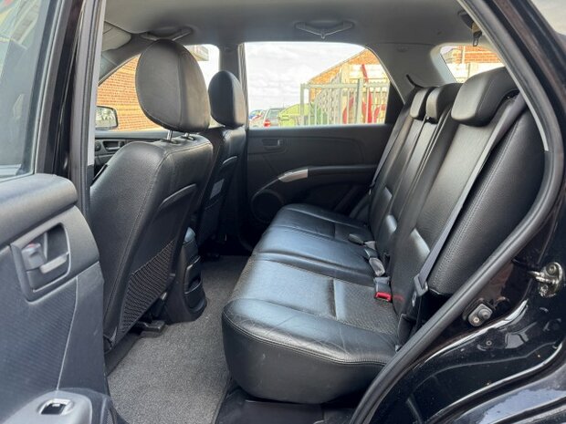 Kia Sportage 2.0 CRDI "GEKEURD" Leder/airco/trekhaak/pdc