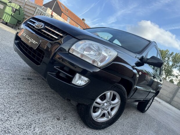 Kia Sportage 2.0 CRDI "GEKEURD" Leder/airco/trekhaak/pdc