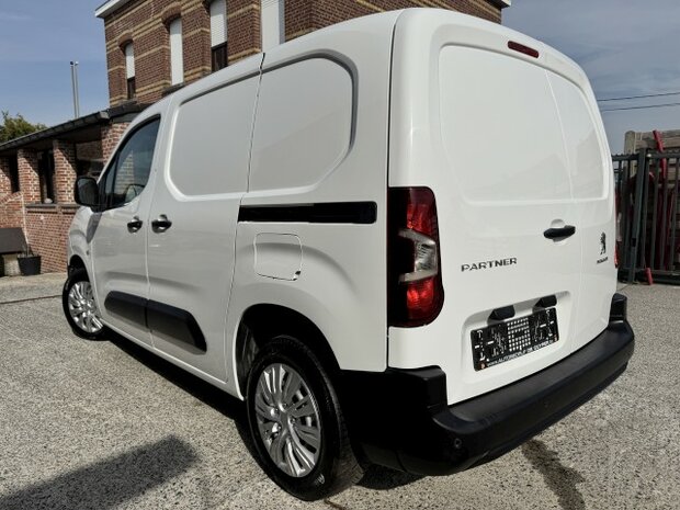 Peugeot Partner1.5Hdi"DUBBELE schuifdeur"3zit/pdc/airco/2020