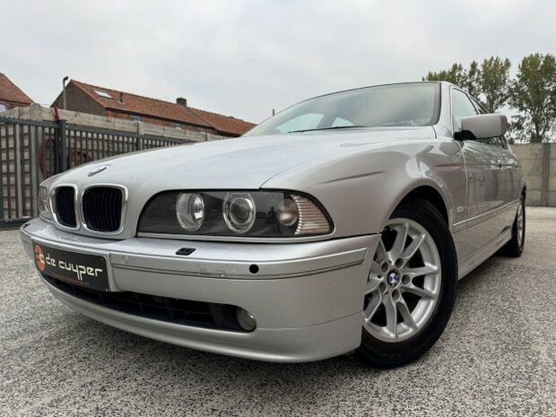 Bmw 520d "GEKEURD" leder/cruise/XENON/pdc/clima/2002