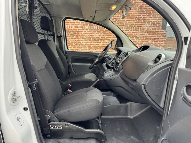 Renault kangoo 1.5dci "LICHTEVRACHT" schuifdeur/camera/euro6