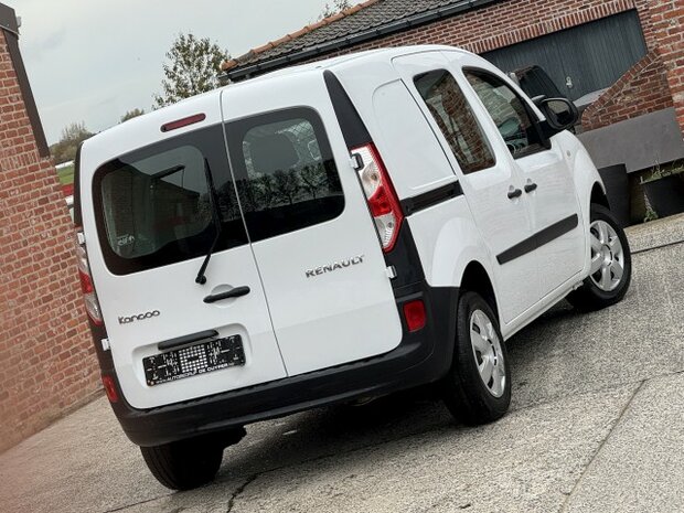 Renault kangoo 1.5dci "LICHTEVRACHT" schuifdeur/camera/euro6