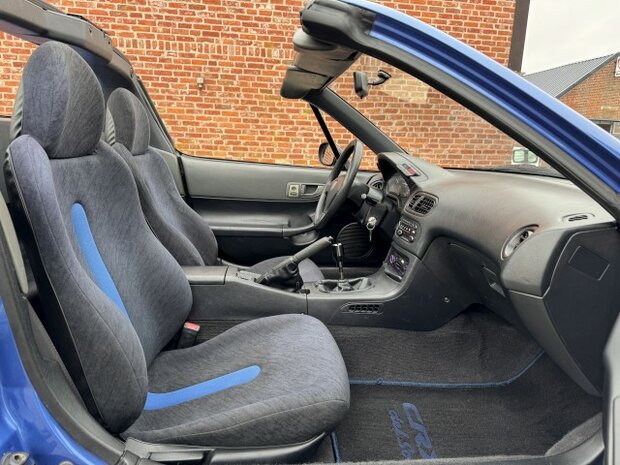 Honda Crx delsol 1.6i Vti-e"OLDTIMER"145 000km/oh-boek/160pk