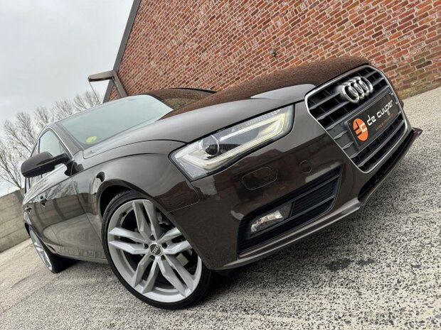 Audi a4 avant "NIEUWSTAAT" Navi/xenon/pano/leder/oh-boek